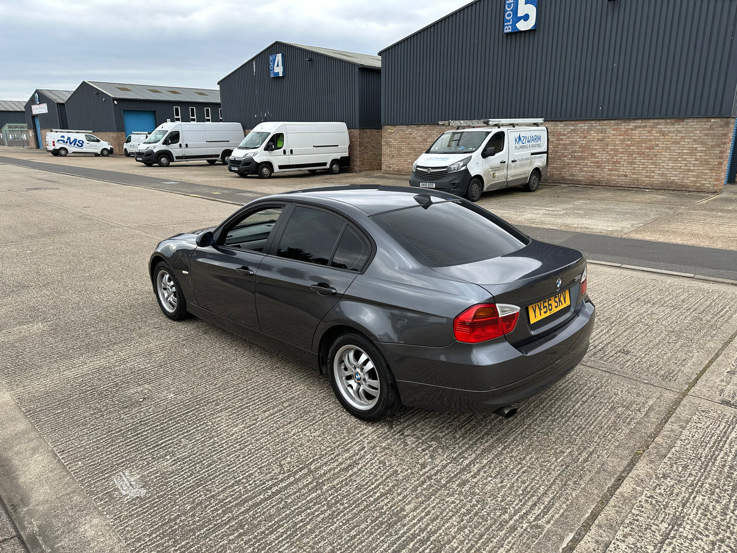 BMW 3 Series 318i ES 4dr