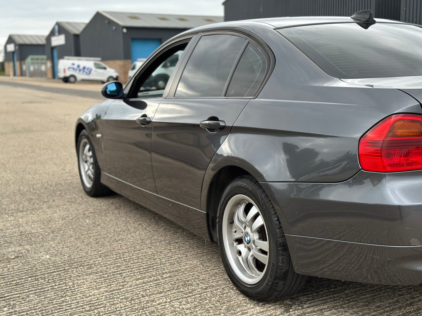 BMW 3 Series 318i ES 4dr