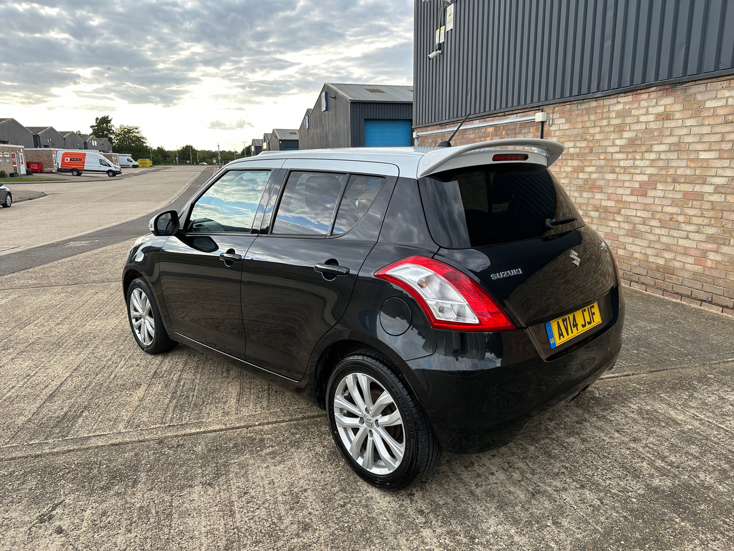 SUZUKI SWIFT 1.2 SZ-L 5dr