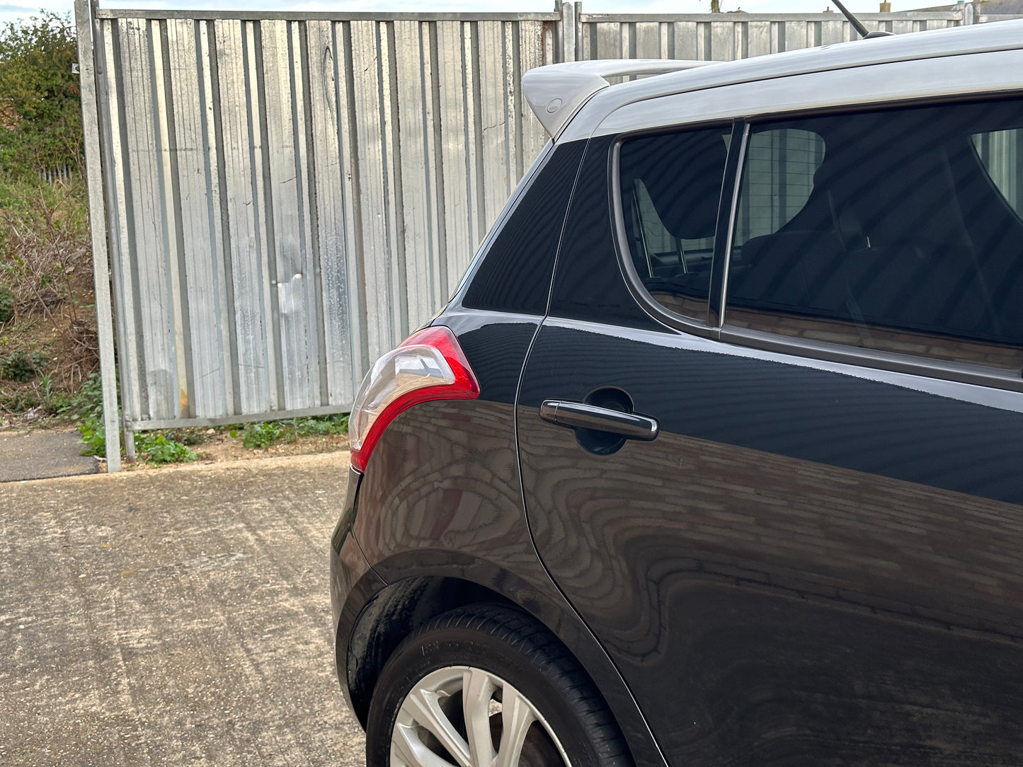 SUZUKI SWIFT 1.2 SZ-L 5dr