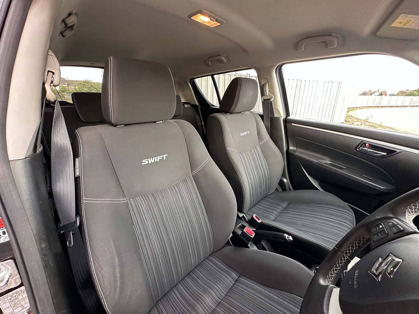 SUZUKI SWIFT 1.2 SZ-L 5dr