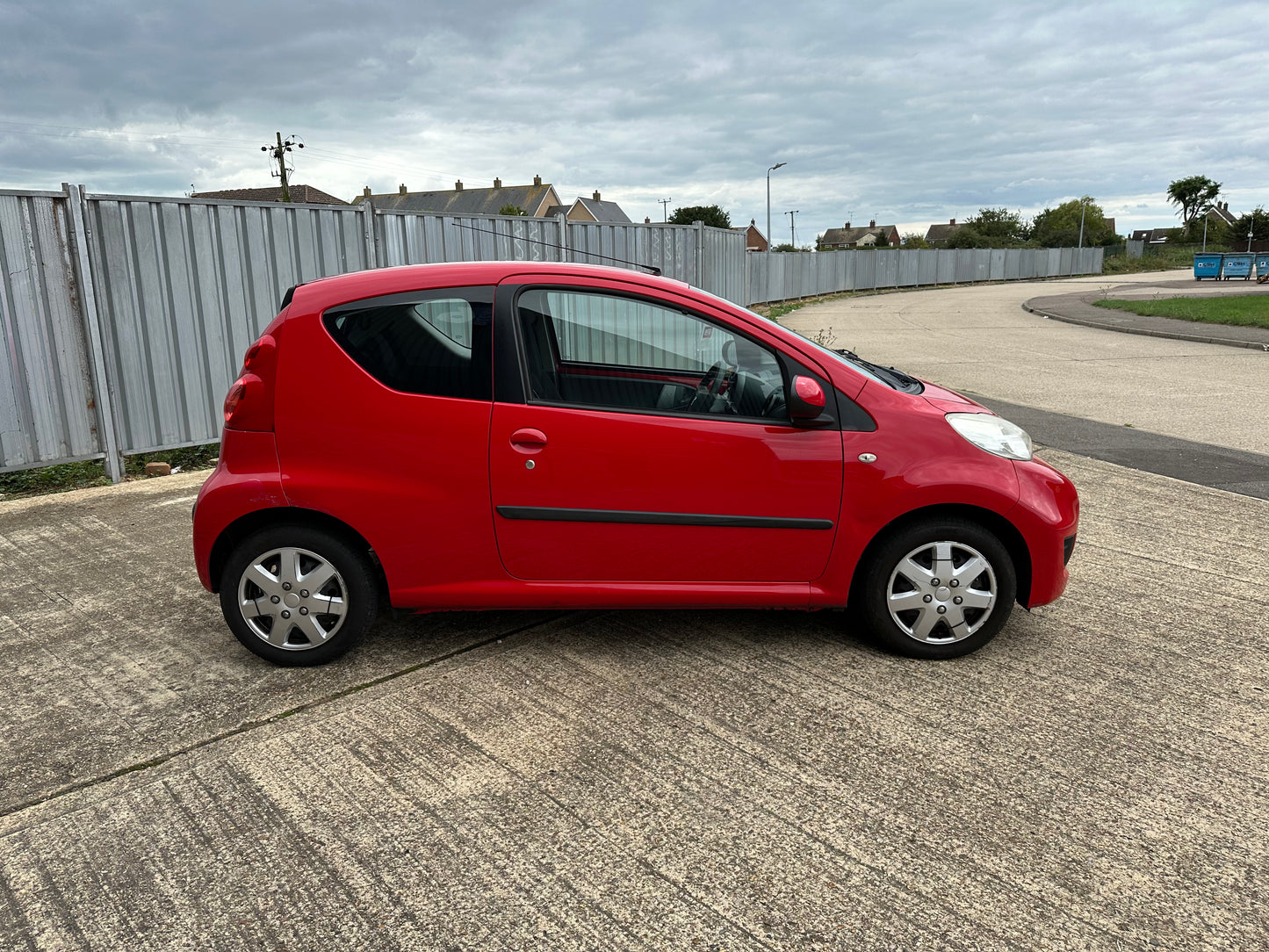 PEUGEOT 107 1.0 Urban 3dr