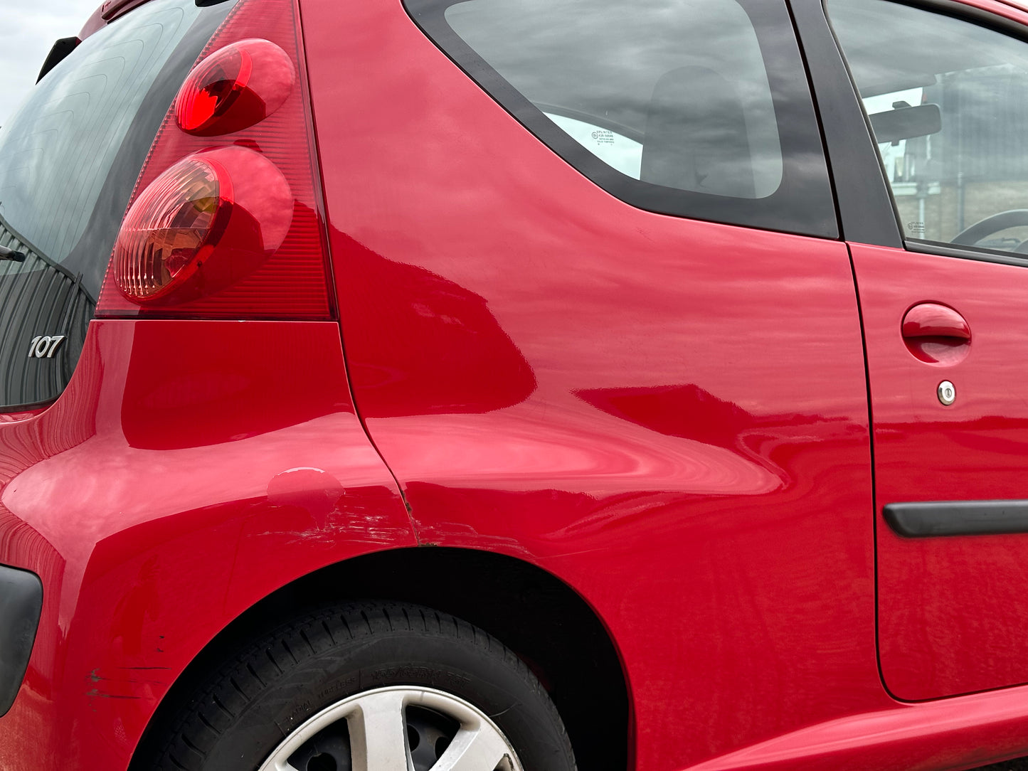 PEUGEOT 107 1.0 Urban 3dr