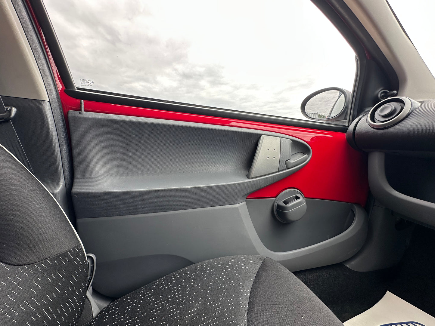 PEUGEOT 107 1.0 Urban 3dr