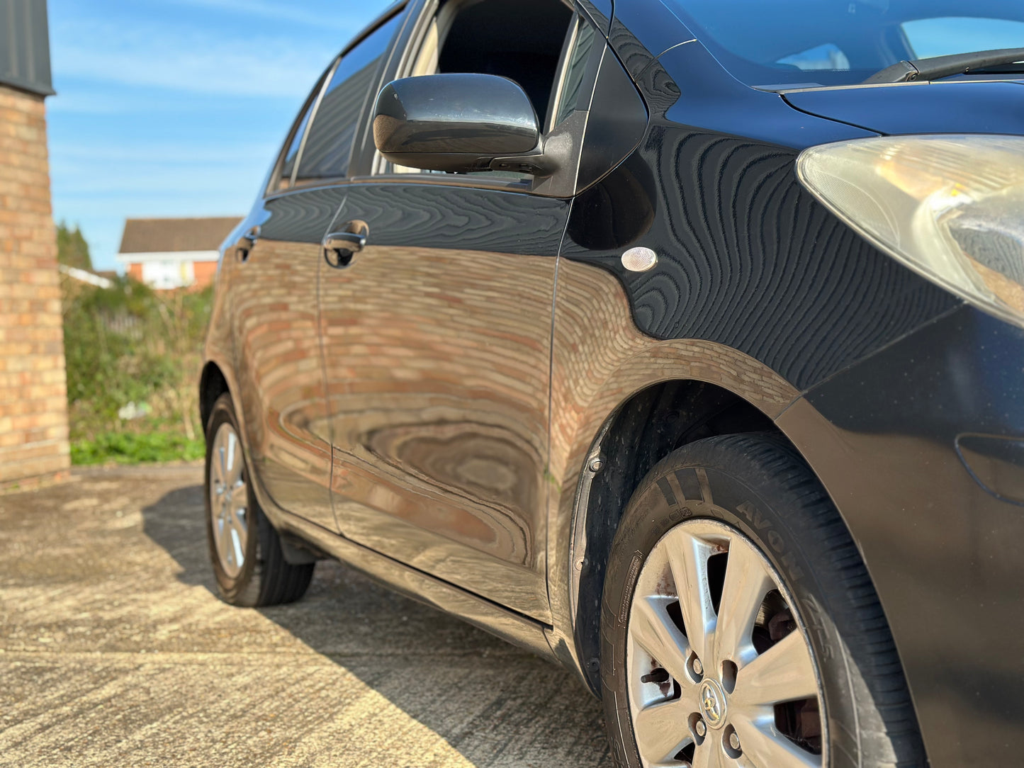 TOYOTA YARIS 1.33 VVT-i T Spirit 5dr
