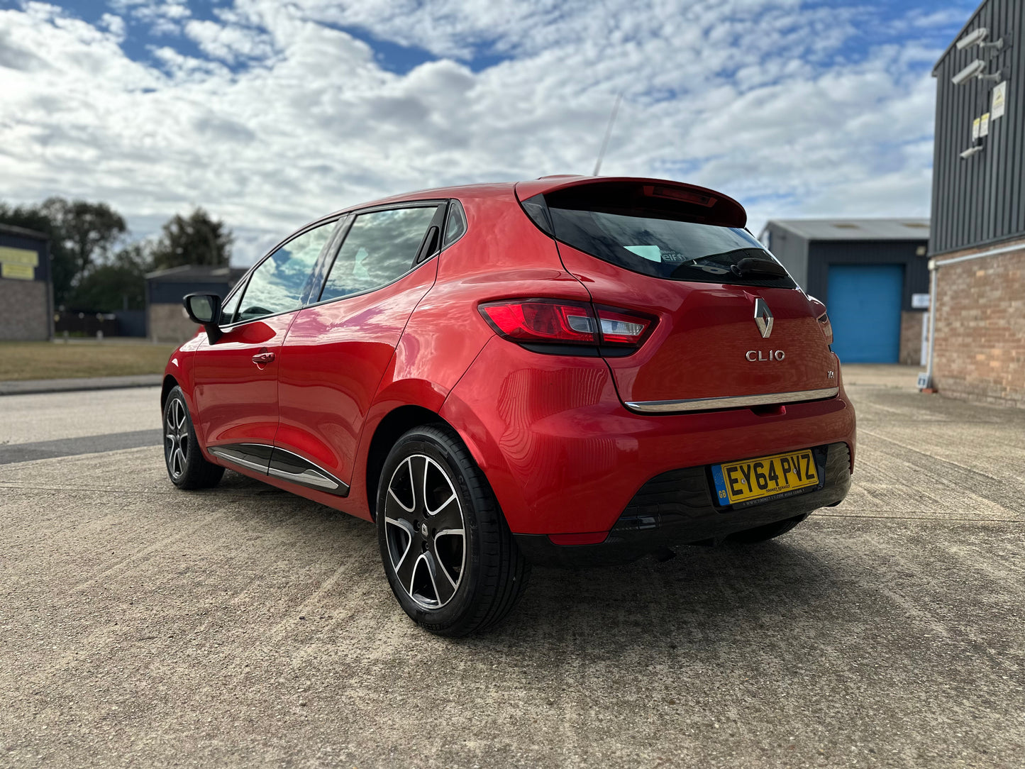 RENAULT CLIO 0.9 TCE 90 Dynamique MediaNav Energy 5dr