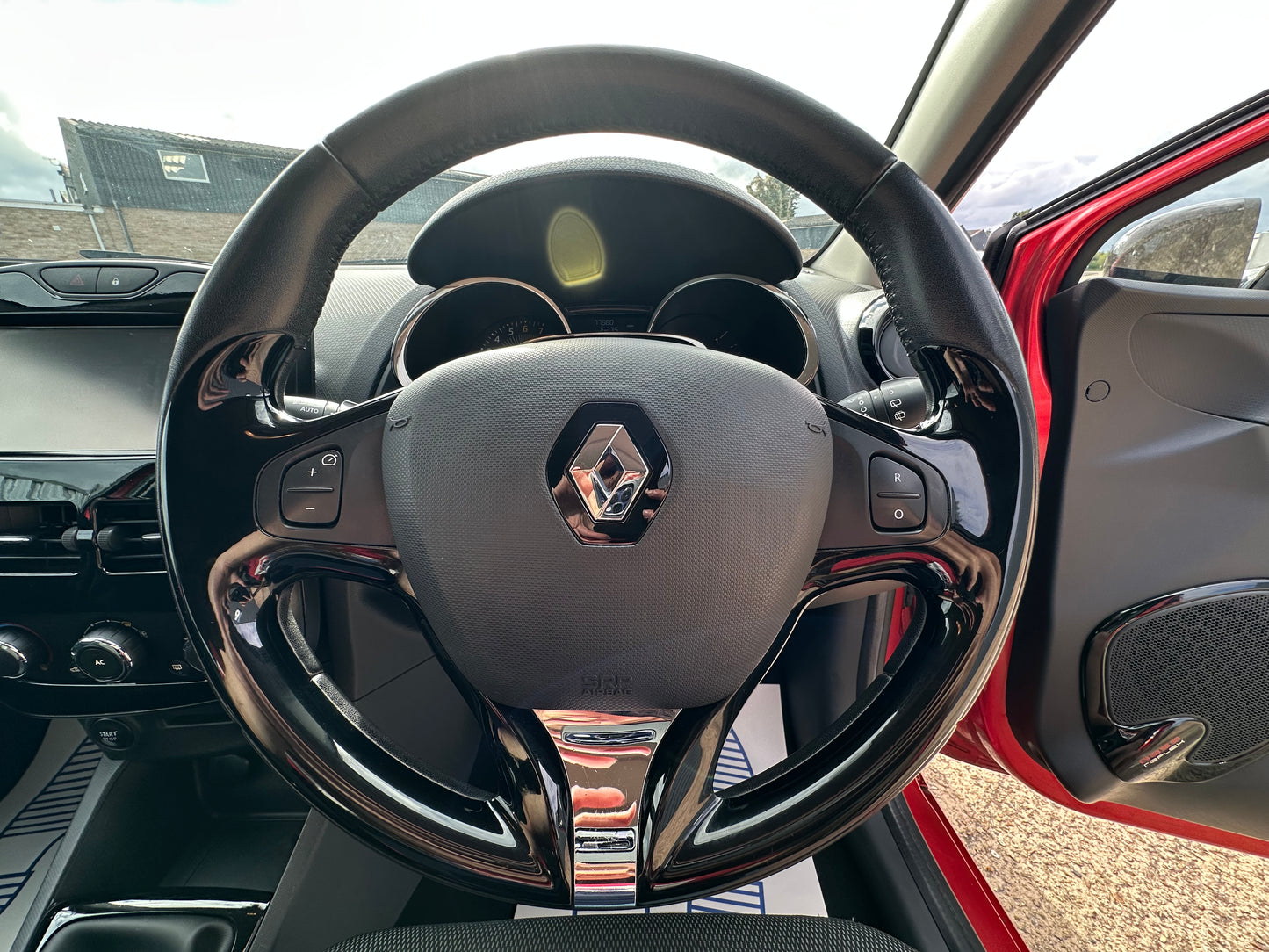 RENAULT CLIO 0.9 TCE 90 Dynamique MediaNav Energy 5dr