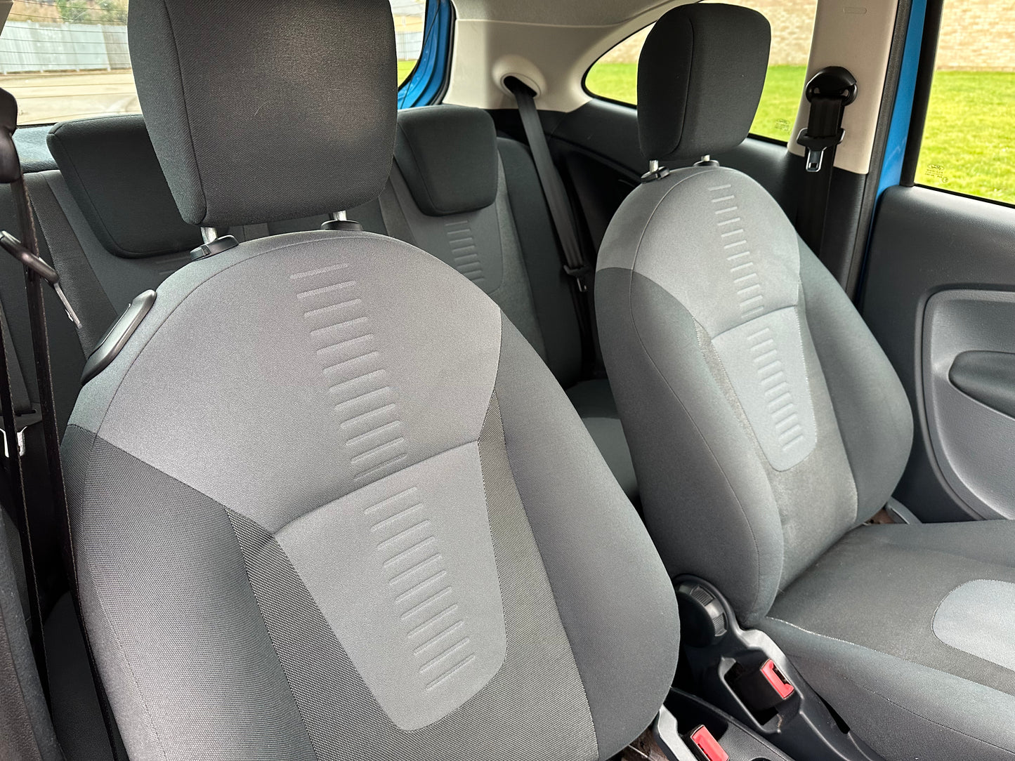 Ford KA 1.2 Titanium