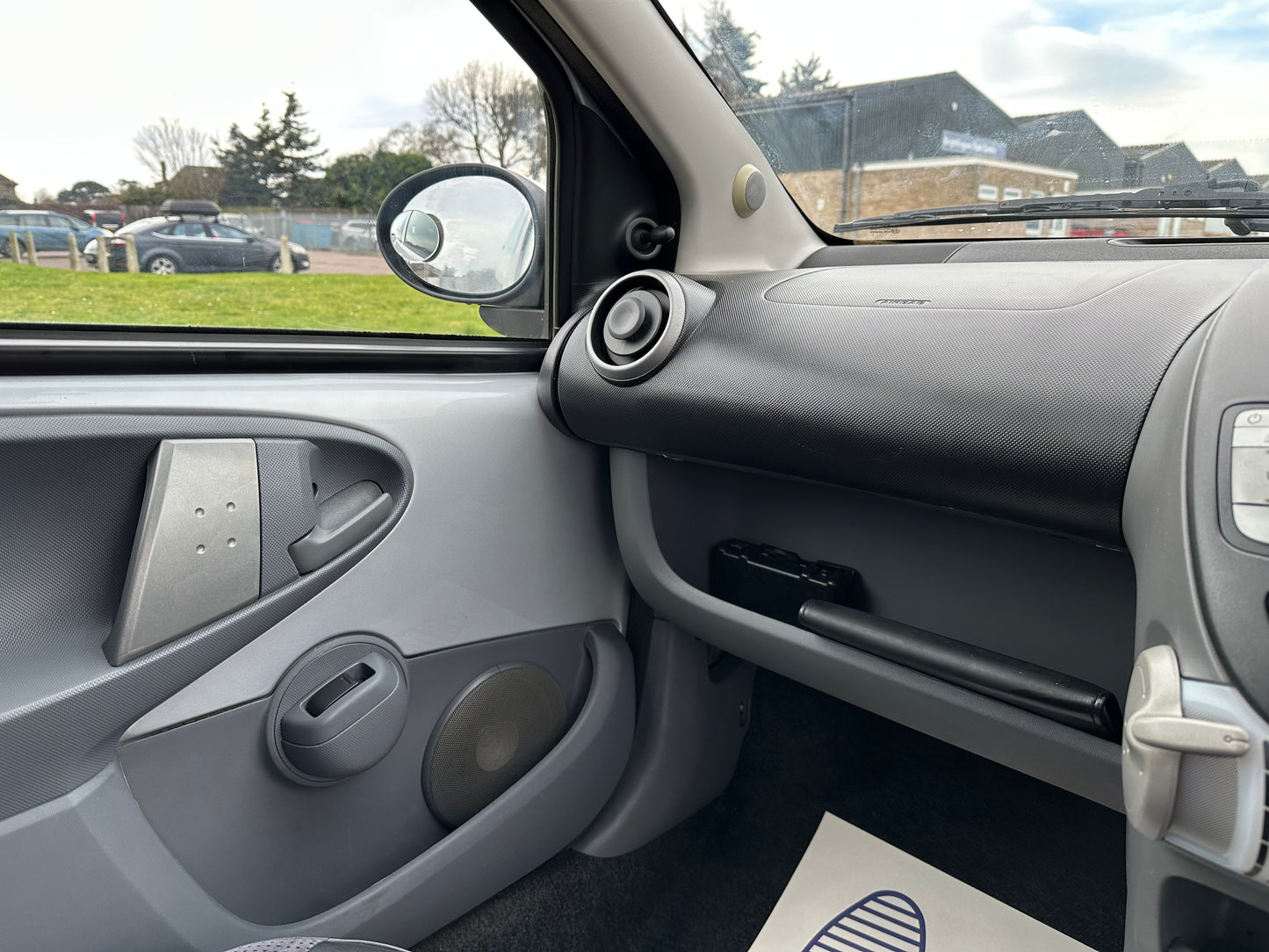 Toyota AYGO 1.0 VVT-i Platinum