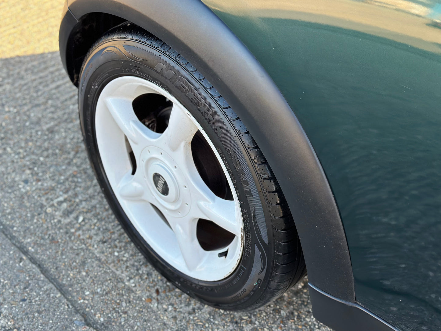Mini Cooper 1.6