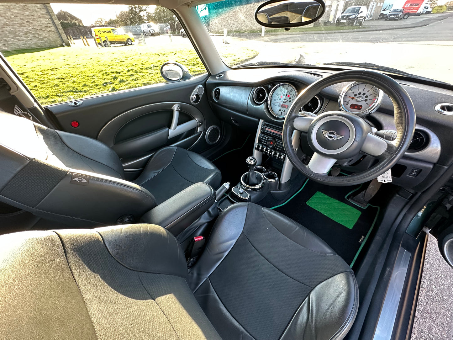 Mini Cooper 1.6