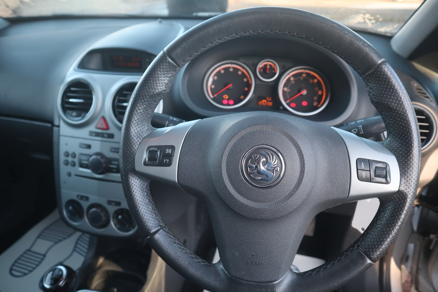 Vauxhall Corsa 1.2i 16v SXi