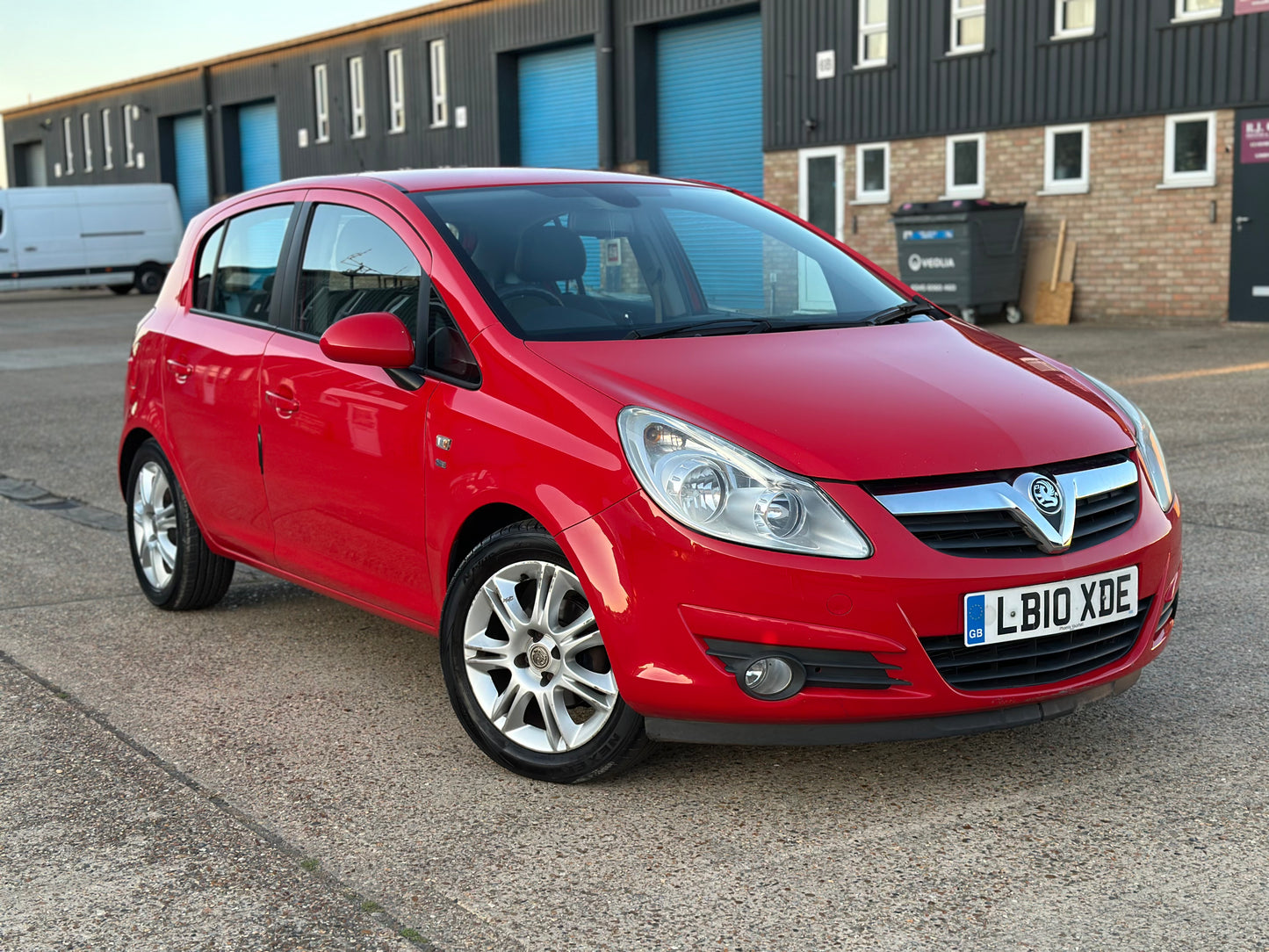 VAUXHALL CORSA 1.2i 16V [85] SE 5dr