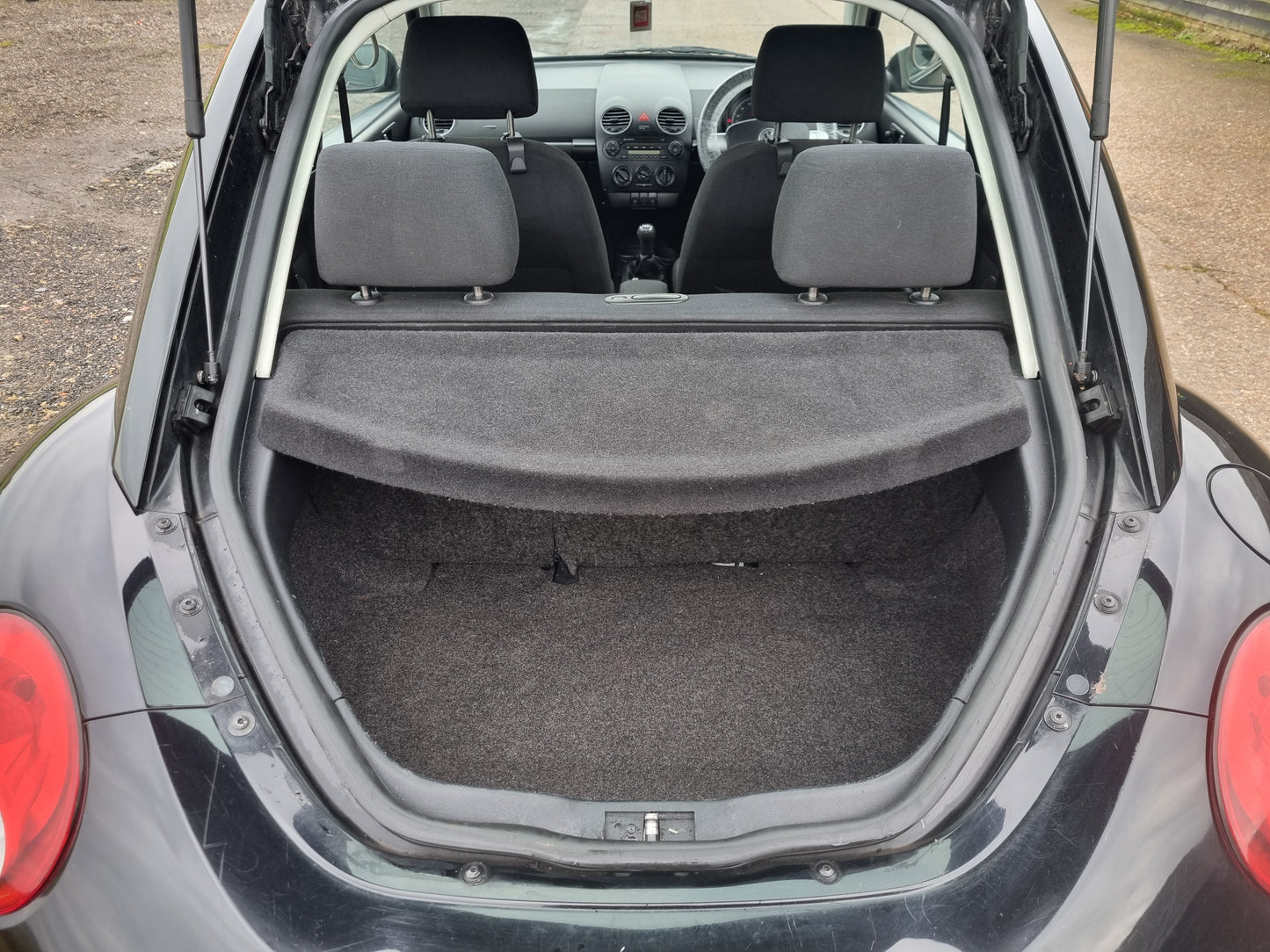 2009 Volkswagen Beetle 1.6 Luna 3dr