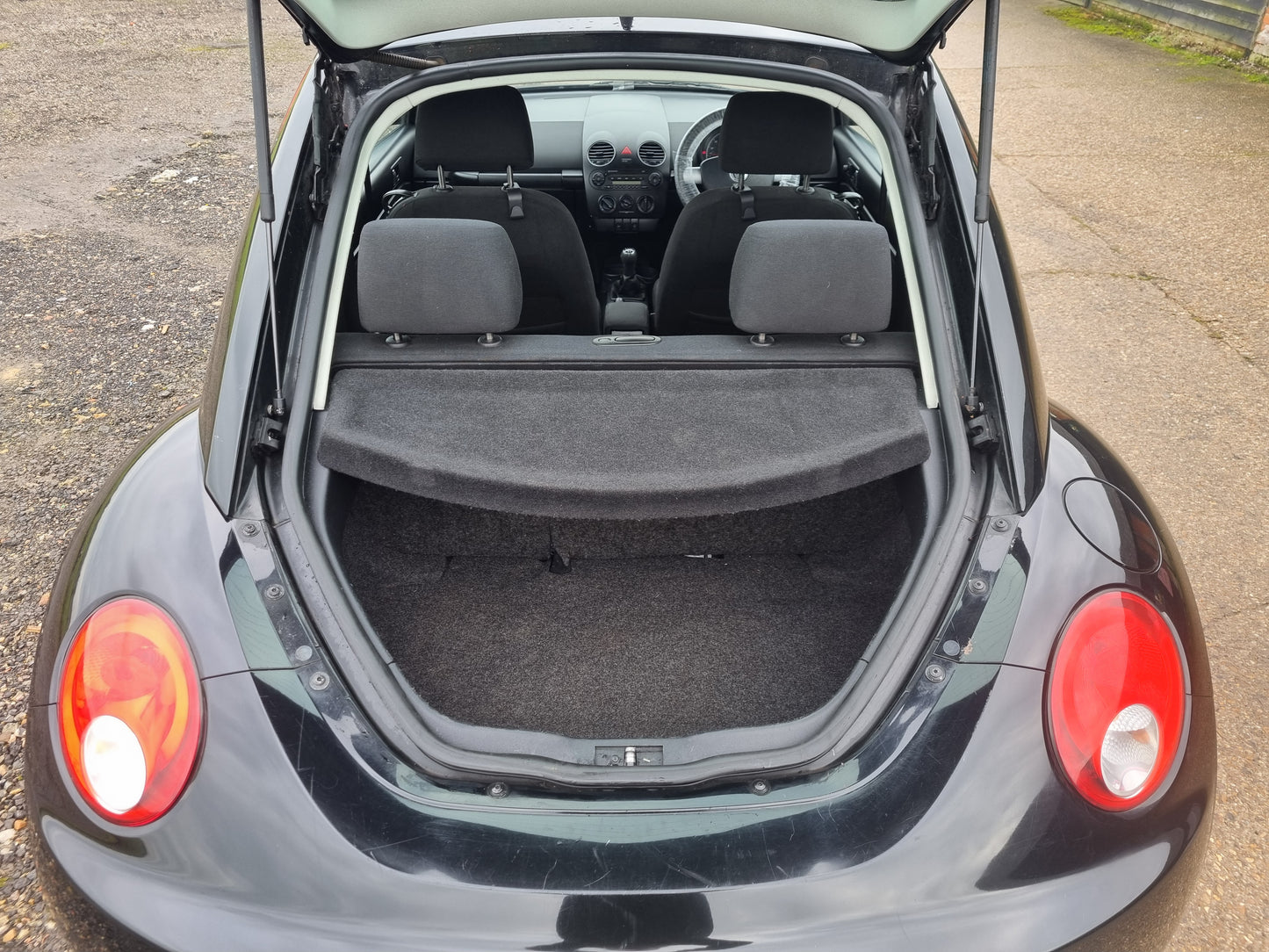 2009 Volkswagen Beetle 1.6 Luna 3dr