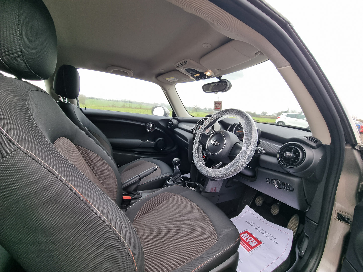 2016 MINI Hatchback 1.2 One 3dr [Pepper Pack]
