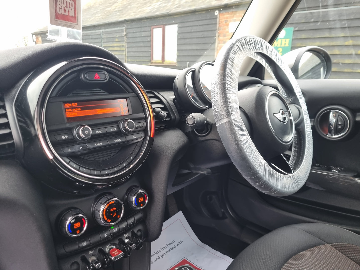 2016 MINI Hatchback 1.2 One 3dr [Pepper Pack]