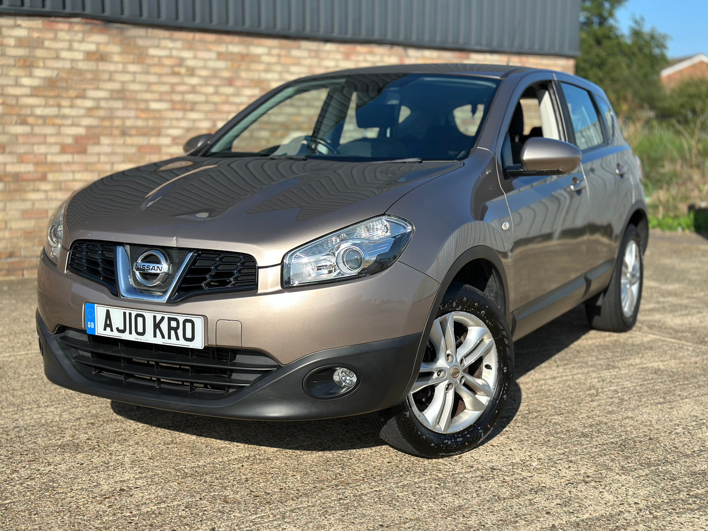 NISSAN QASHQAI 2.0 Acenta 5dr CVT