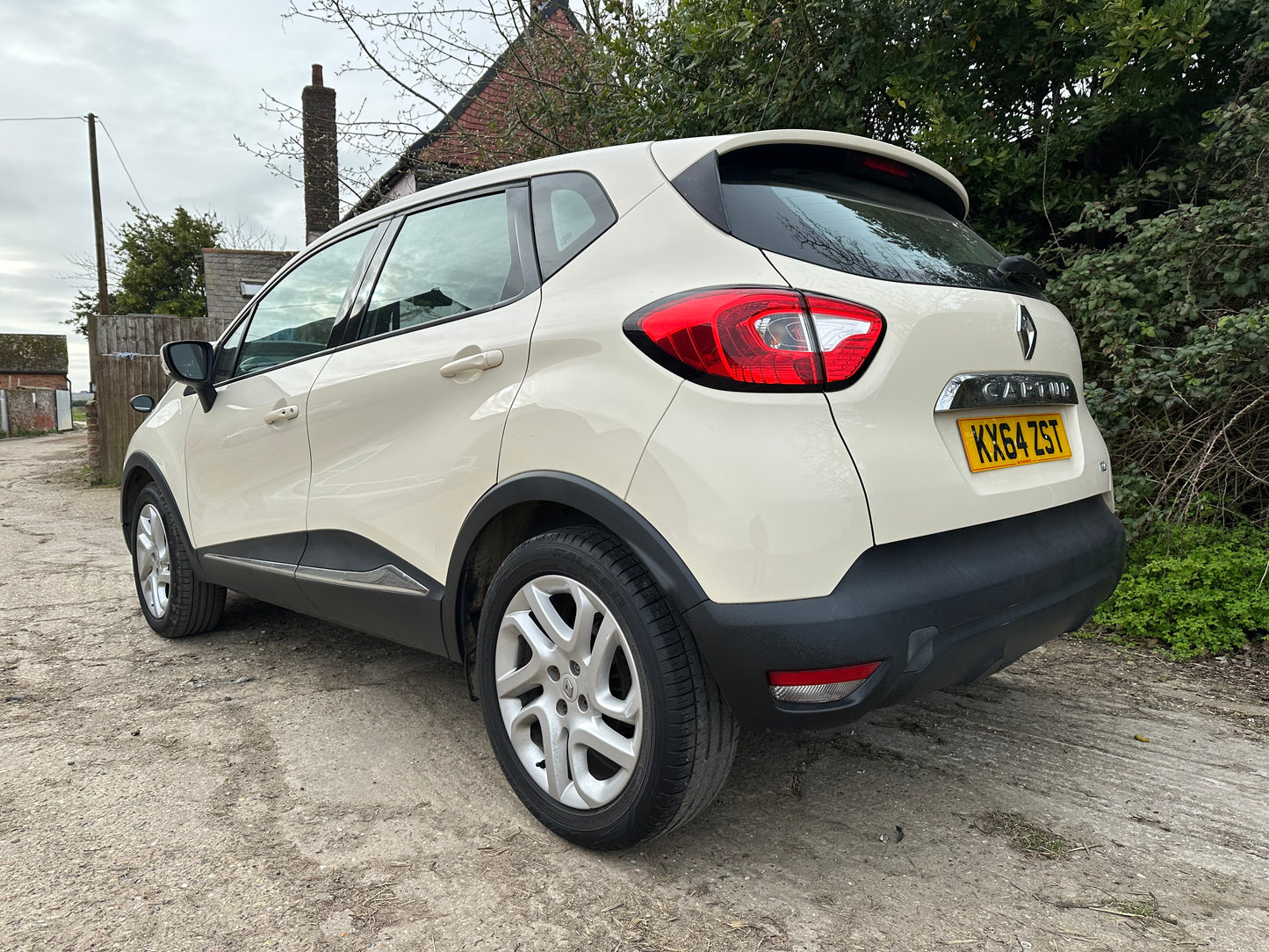 RENAULT CAPTUR 0.9 TCE 90 Dynamique MediaNav Energy 5dr