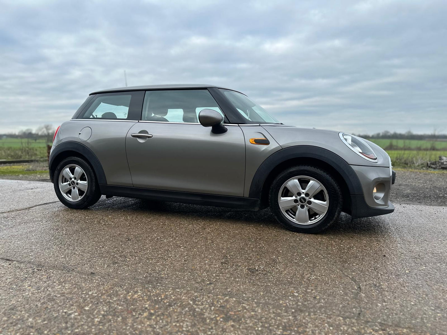 2016 MINI Hatchback 1.2 One 3dr [Pepper Pack]