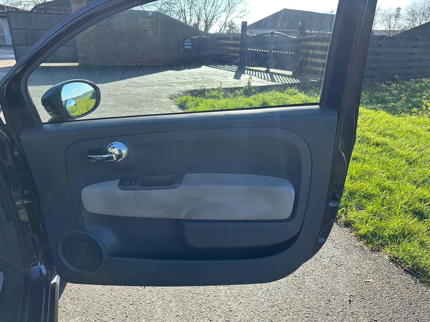 2010 Fiat 500 1.2 Lounge 3dr [Start/Stop]