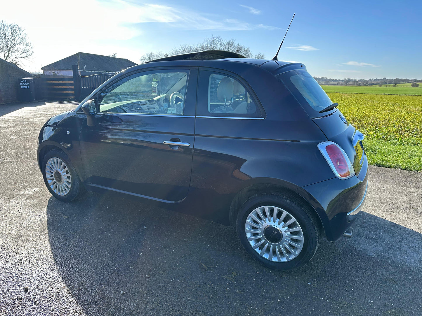 2010 Fiat 500 1.2 Lounge 3dr [Start/Stop]