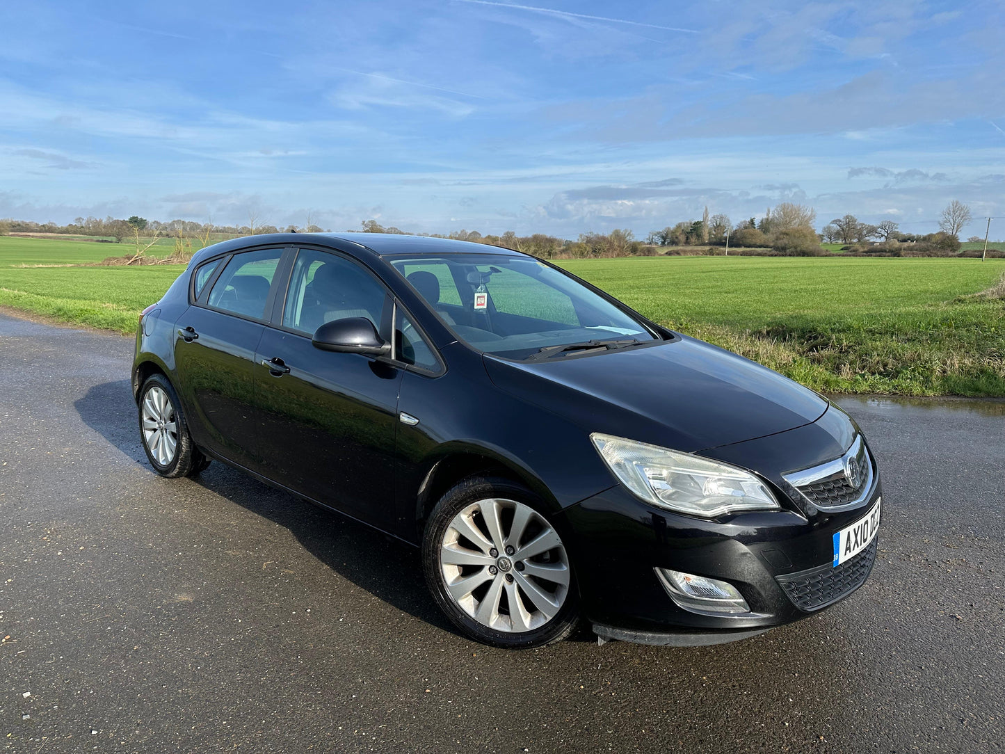 VAUXHALL ASTRA 1.4T 16V SRi 5dr