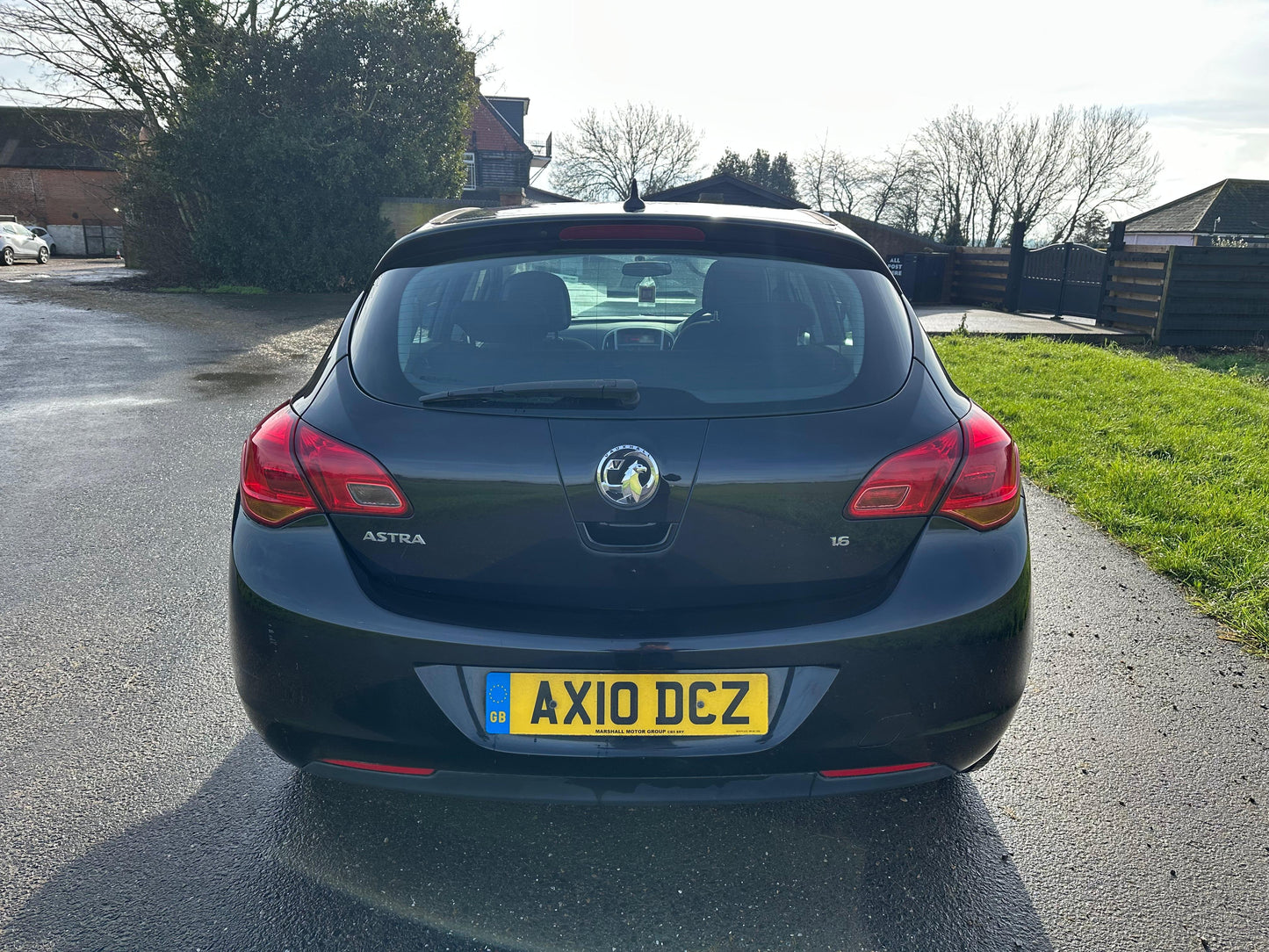 VAUXHALL ASTRA 1.4T 16V SRi 5dr