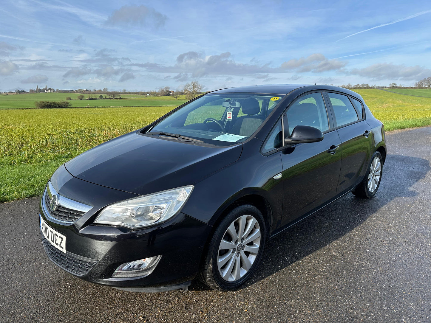 VAUXHALL ASTRA 1.4T 16V SRi 5dr