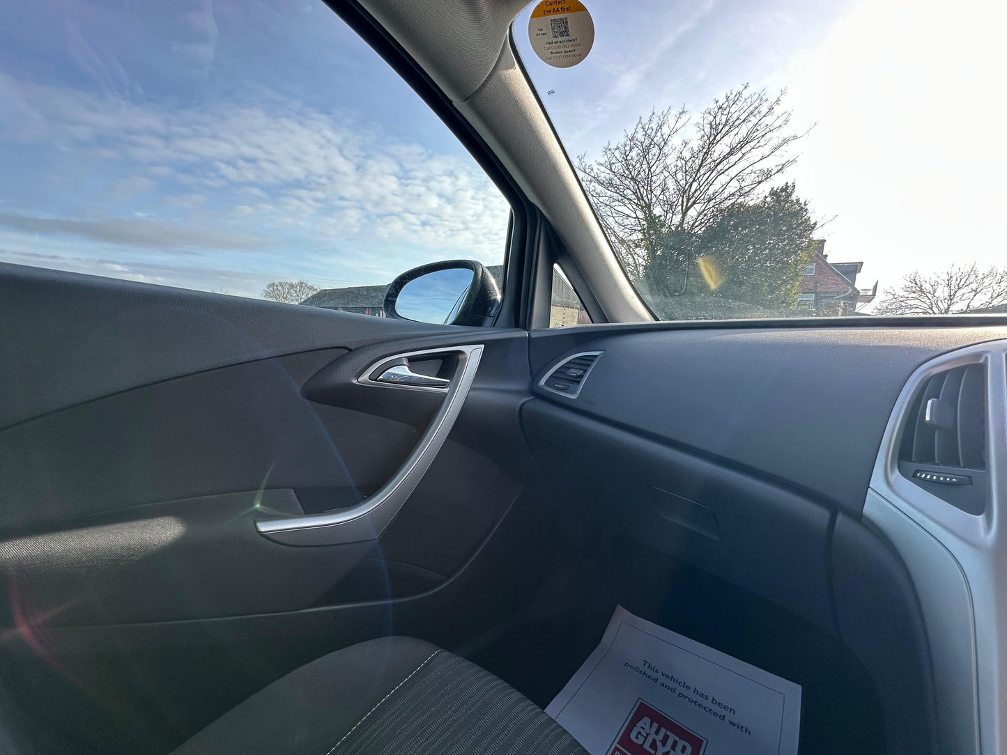VAUXHALL ASTRA 1.4T 16V SRi 5dr