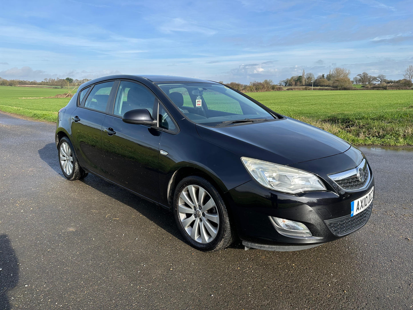 VAUXHALL ASTRA 1.4T 16V SRi 5dr