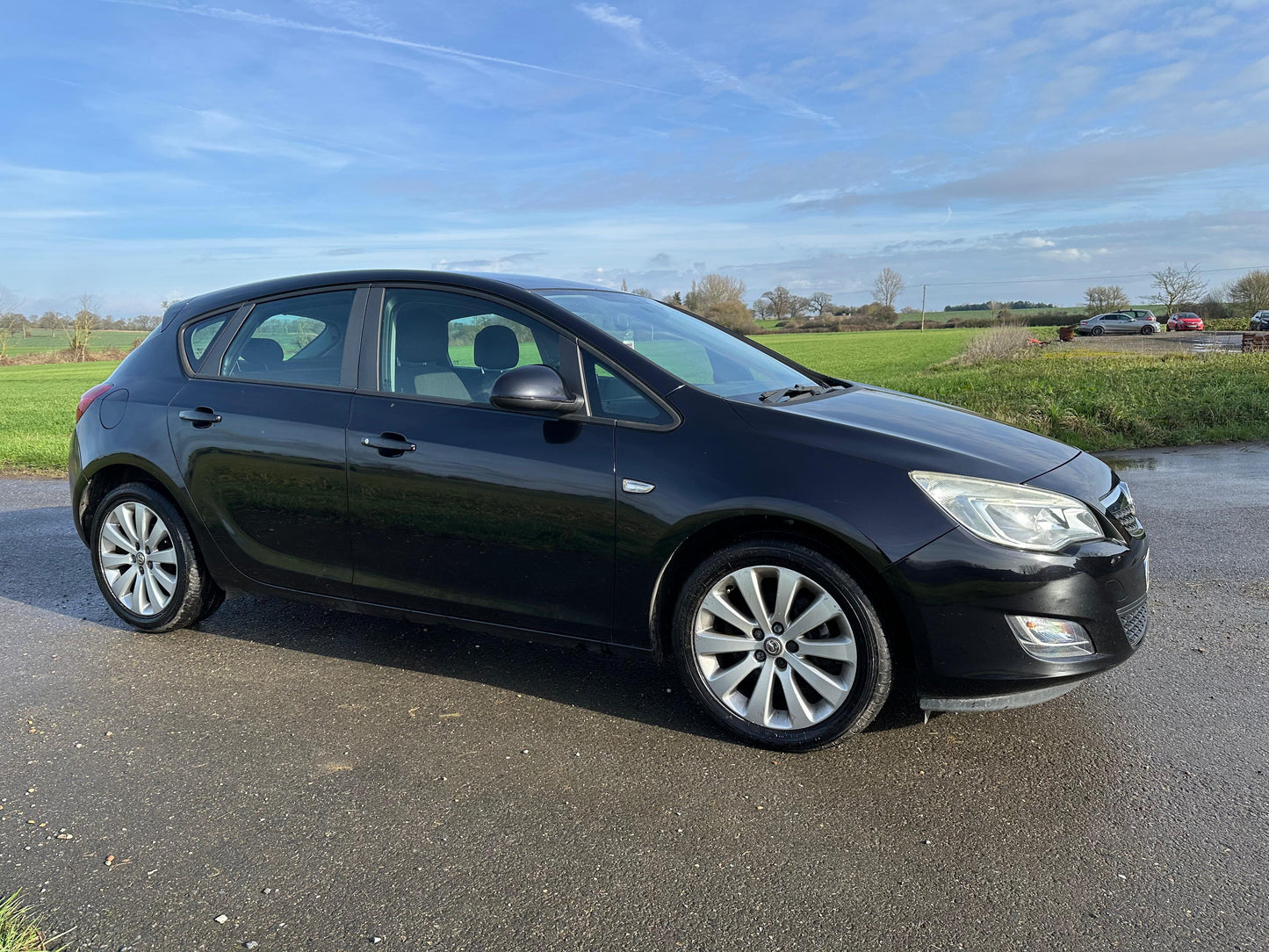 VAUXHALL ASTRA 1.4T 16V SRi 5dr