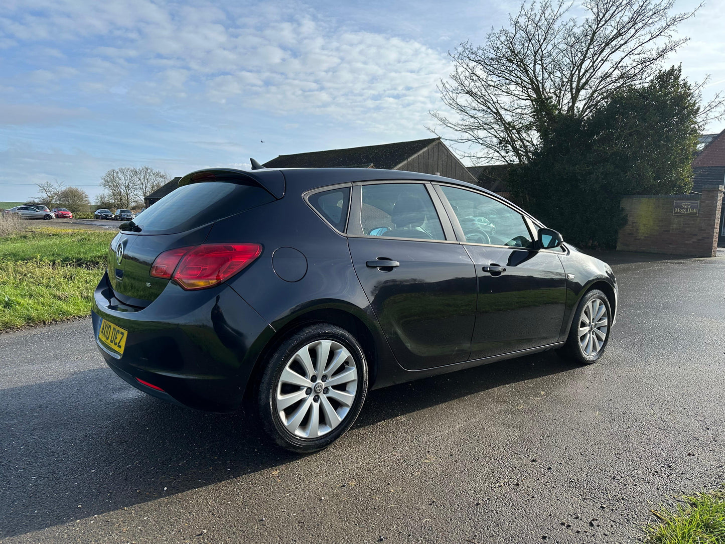 VAUXHALL ASTRA 1.4T 16V SRi 5dr