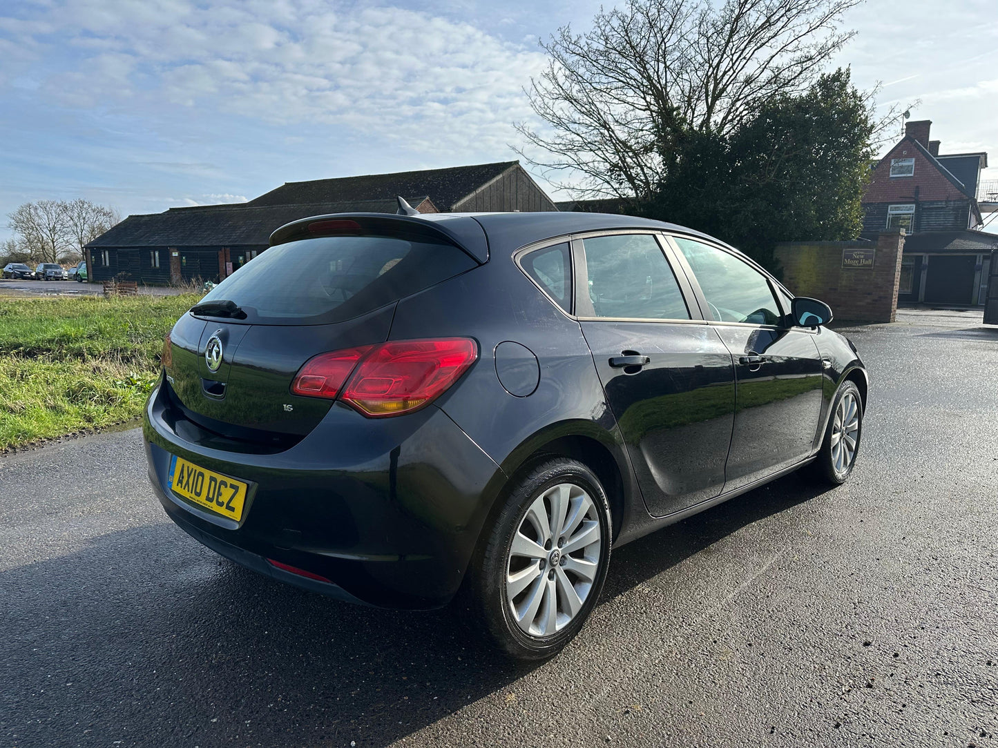 VAUXHALL ASTRA 1.4T 16V SRi 5dr