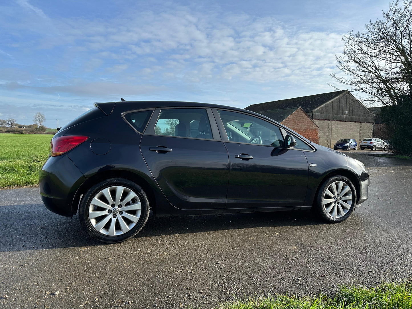 VAUXHALL ASTRA 1.4T 16V SRi 5dr