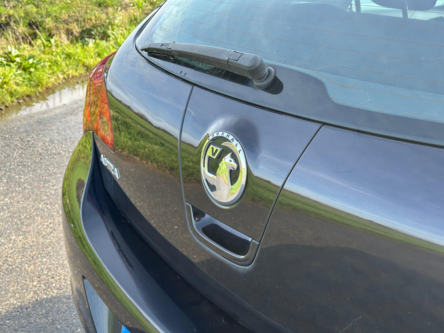 VAUXHALL ASTRA 1.4T 16V SRi 5dr