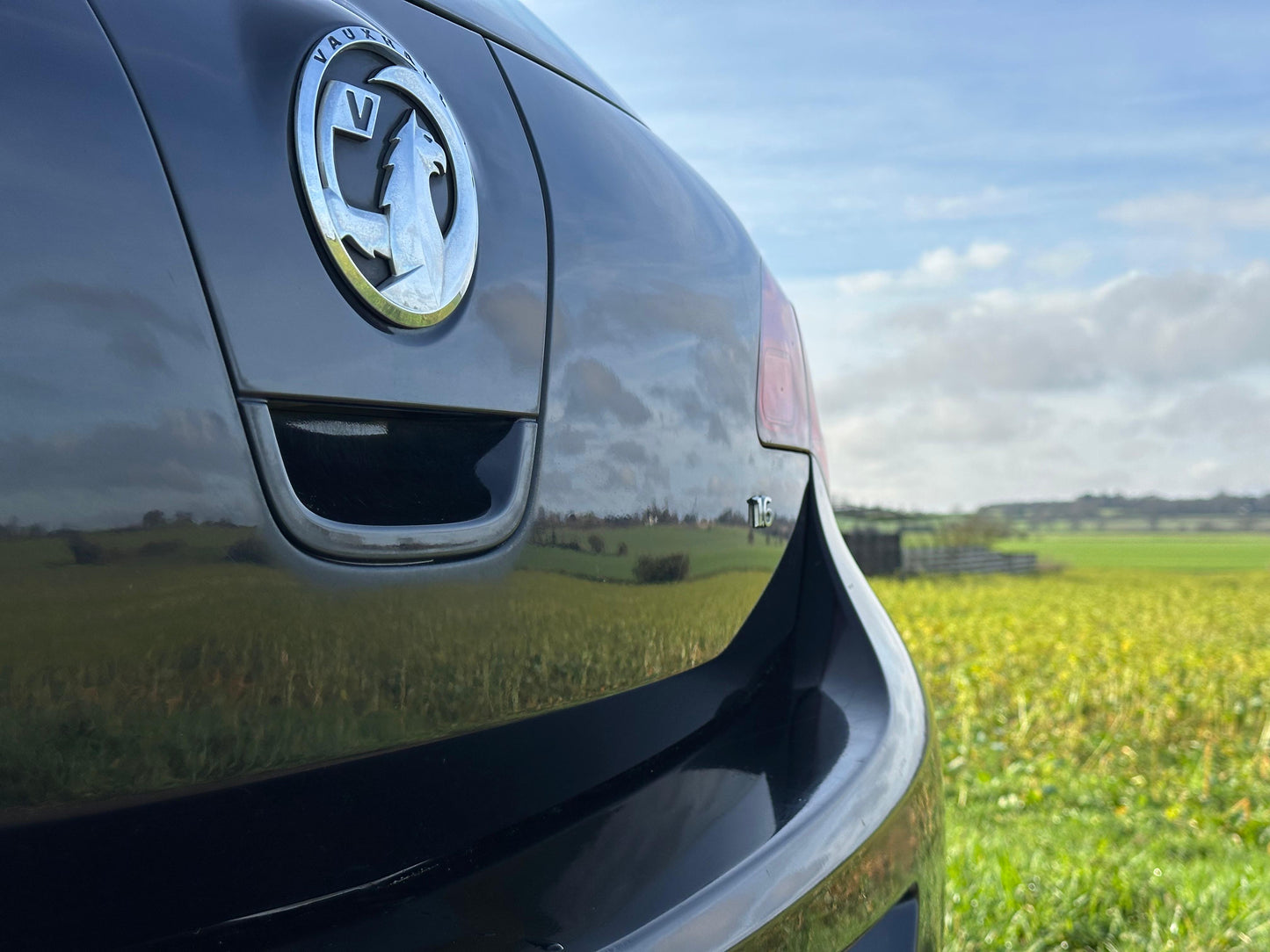 VAUXHALL ASTRA 1.4T 16V SRi 5dr