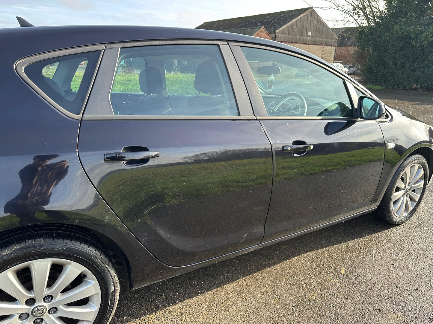 VAUXHALL ASTRA 1.4T 16V SRi 5dr
