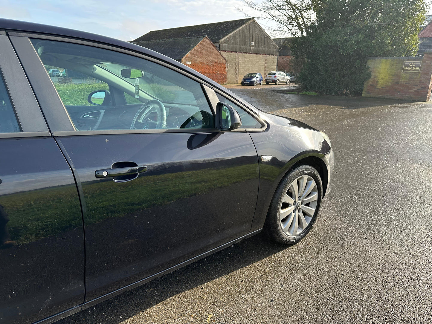 VAUXHALL ASTRA 1.4T 16V SRi 5dr