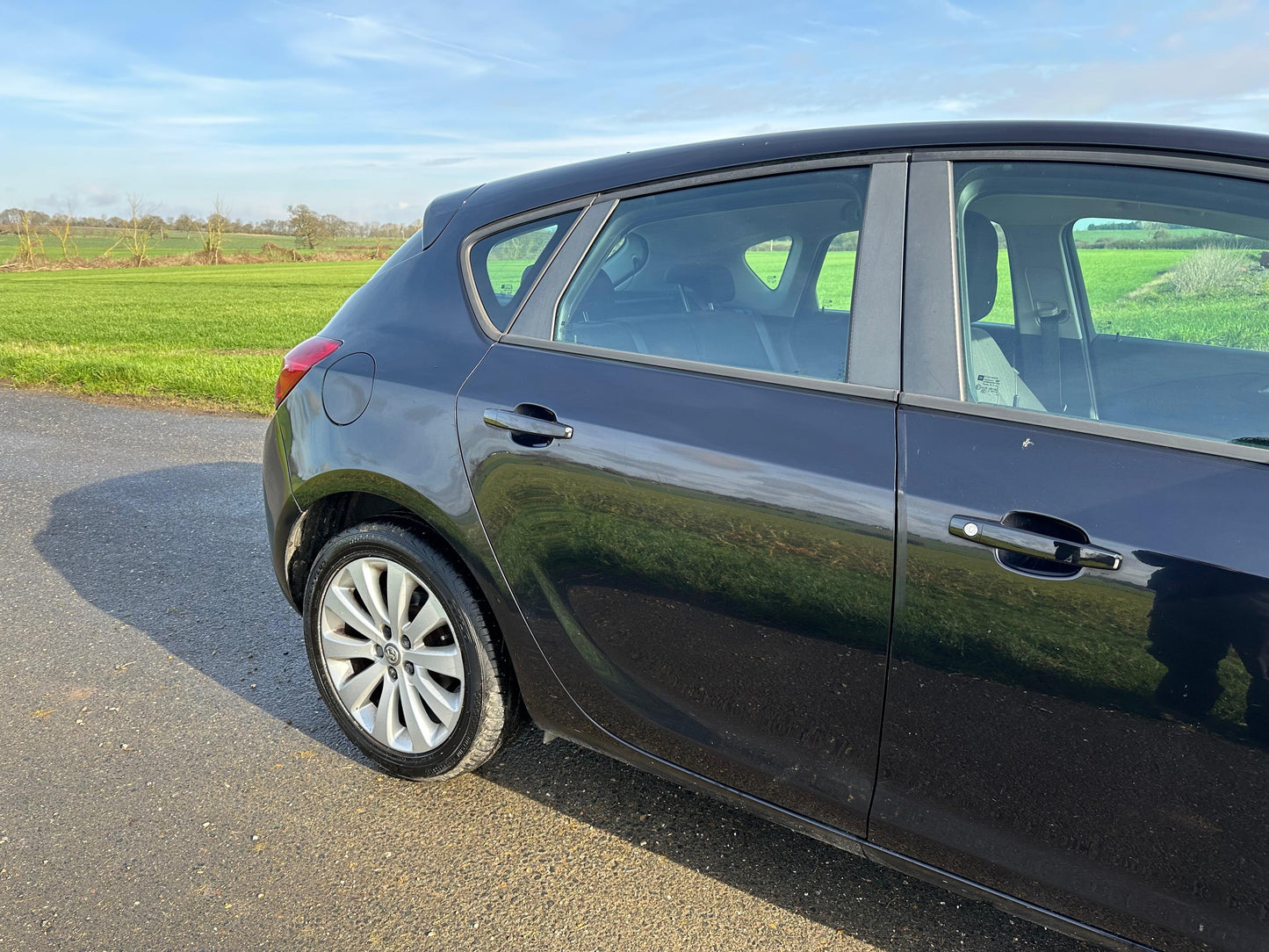 VAUXHALL ASTRA 1.4T 16V SRi 5dr
