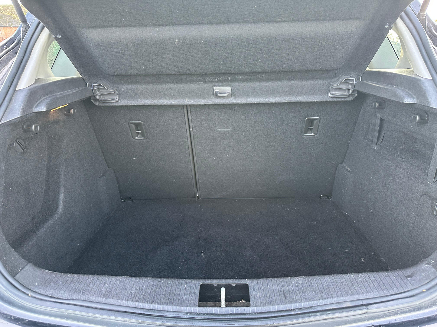 VAUXHALL ASTRA 1.4T 16V SRi 5dr