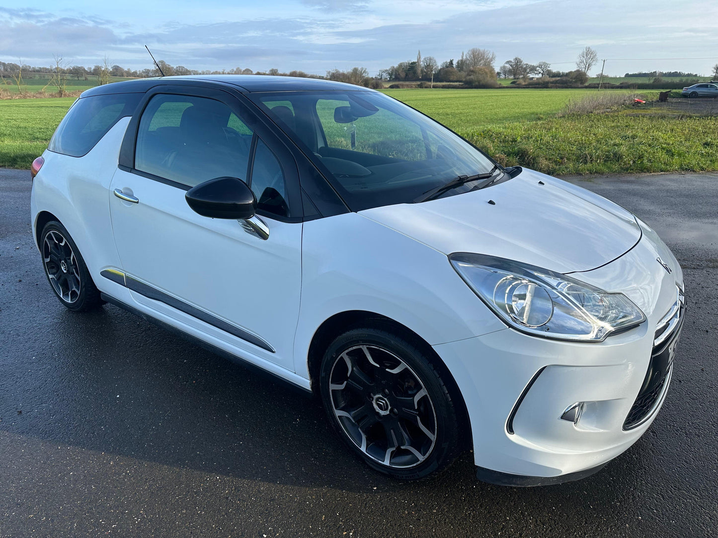 2012 Citroën DS3 1.6 e-HDi Airdream DStyle Plus 3dr
