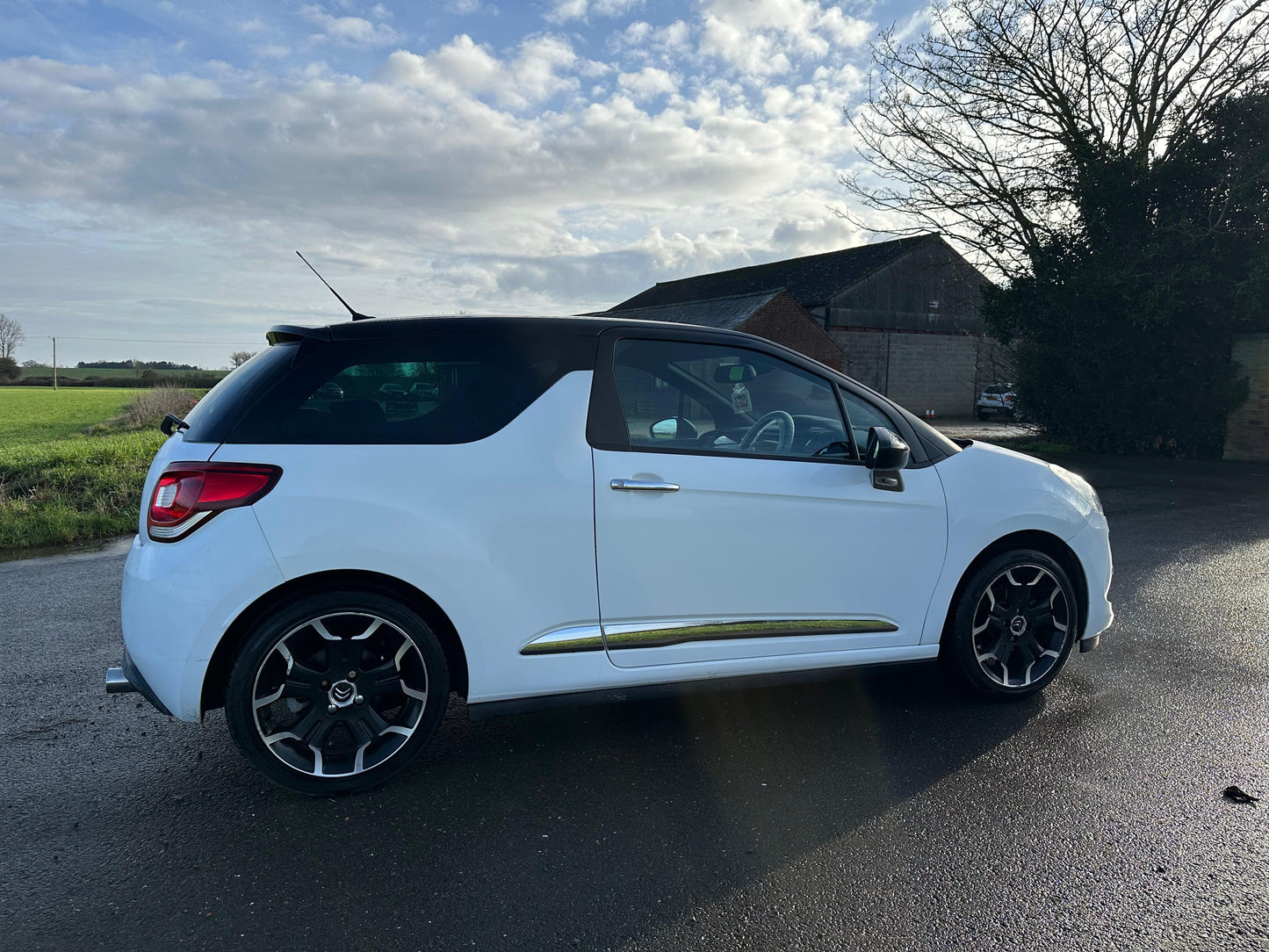 2012 Citroën DS3 1.6 e-HDi Airdream DStyle Plus 3dr