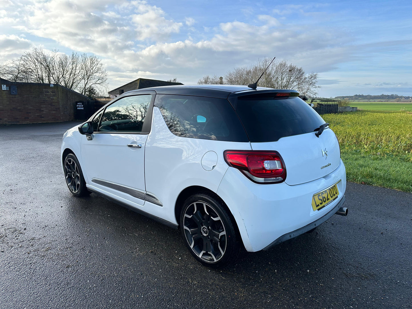 2012 Citroën DS3 1.6 e-HDi Airdream DStyle Plus 3dr