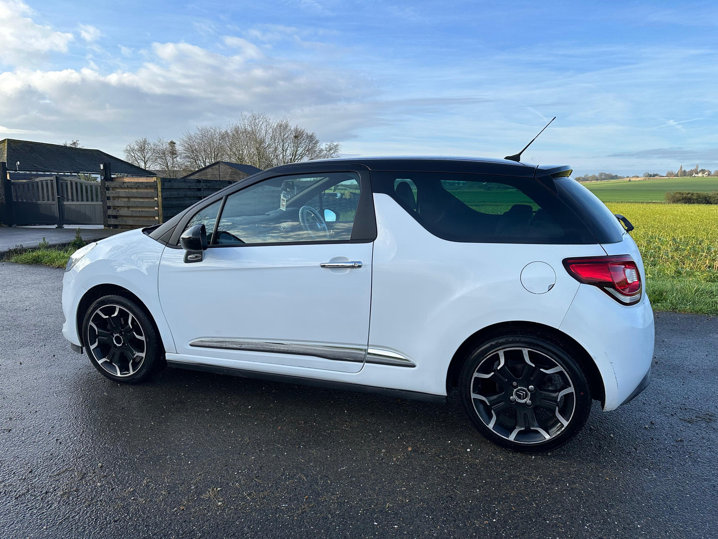 2012 Citroën DS3 1.6 e-HDi Airdream DStyle Plus 3dr