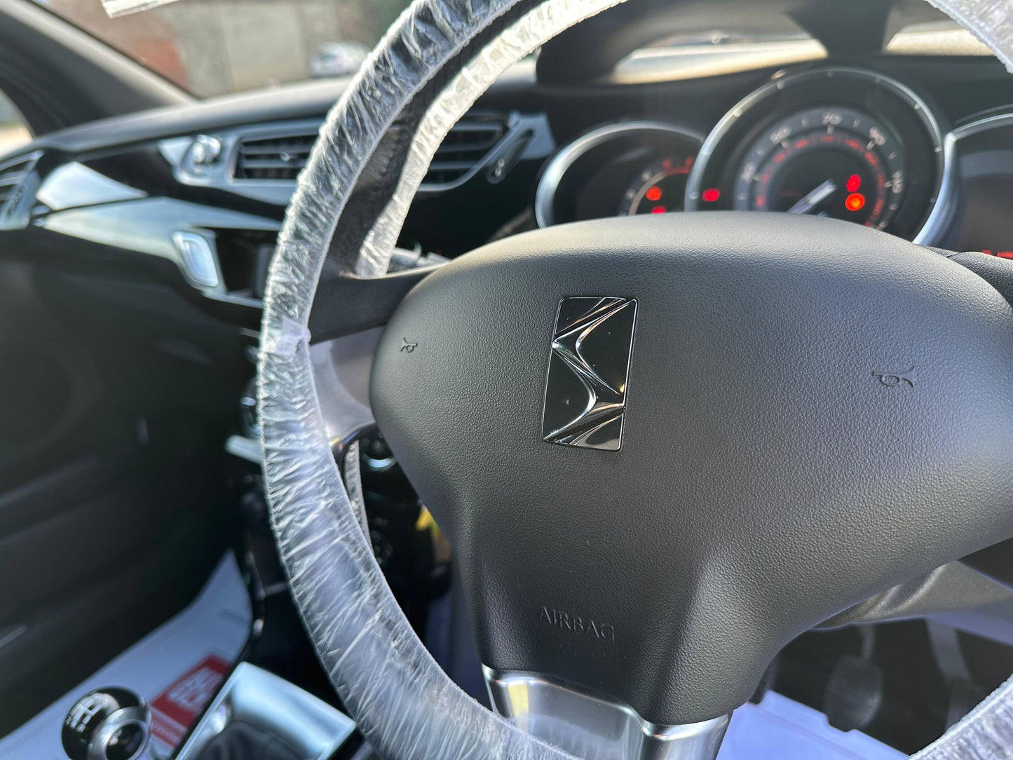 2012 Citroën DS3 1.6 e-HDi Airdream DStyle Plus 3dr