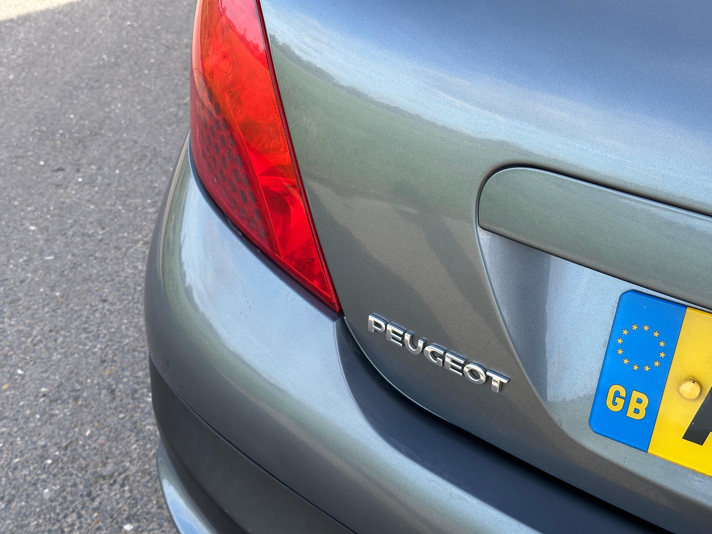 2009 Peugeot 207 1.4 VTi S 5dr