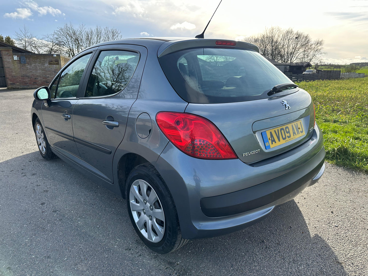 2009 Peugeot 207 1.4 VTi S 5dr