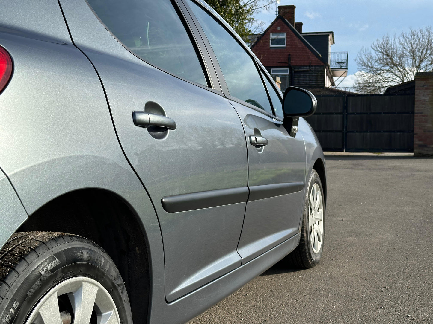 2009 Peugeot 207 1.4 VTi S 5dr