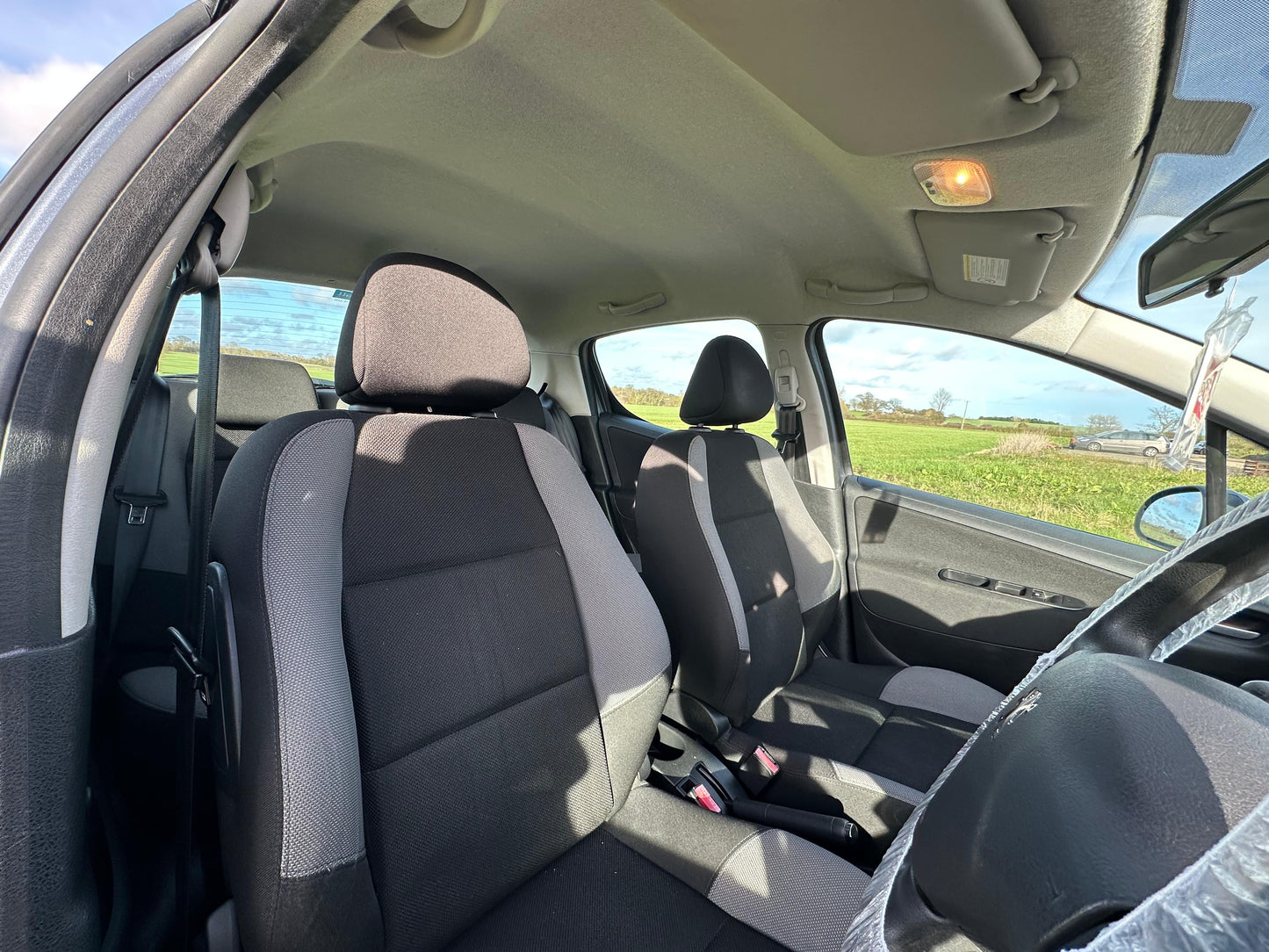 2009 Peugeot 207 1.4 VTi S 5dr